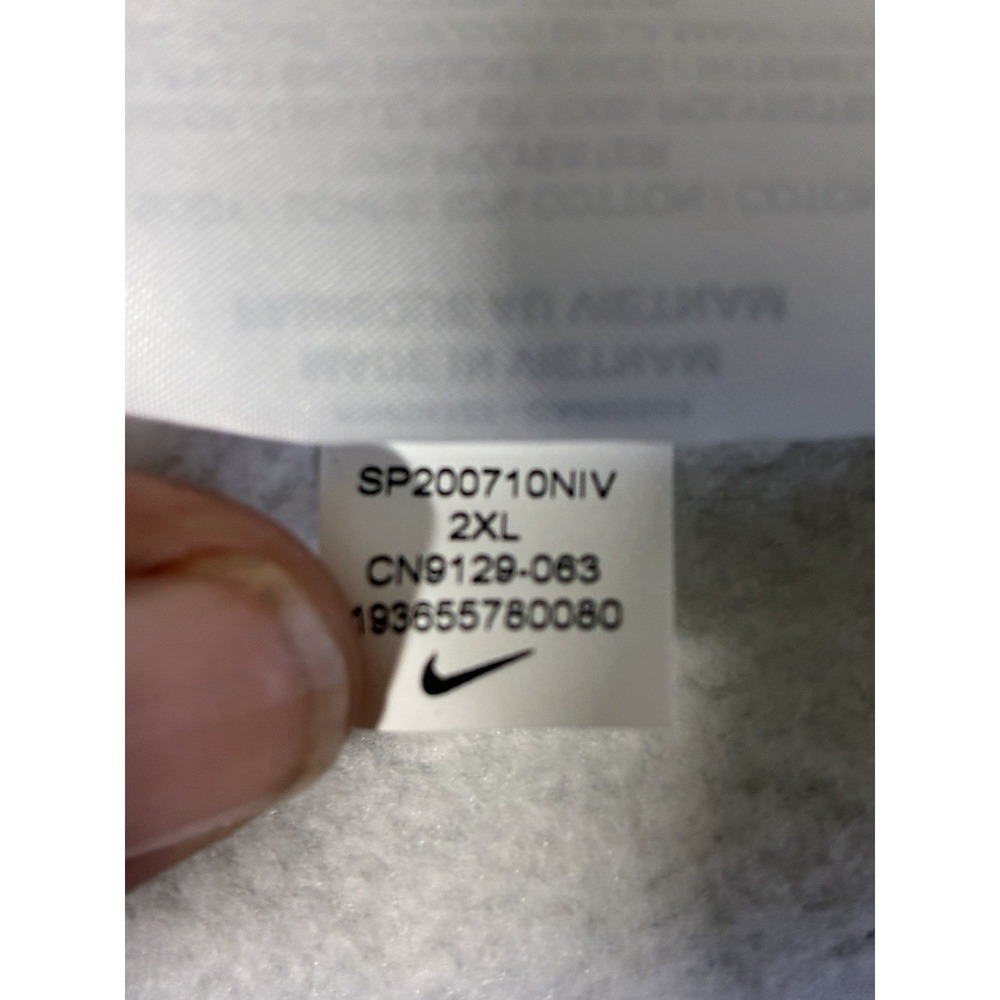#M108 Nike Fleece Shorts Mens XXL Gray Sportswear A CN9129-063 8" Inseam - Picture 7 of 7